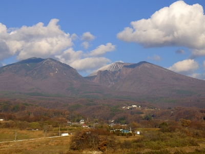 2013_12_01小諸高原美術館から浅間山