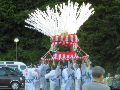 臥月部団