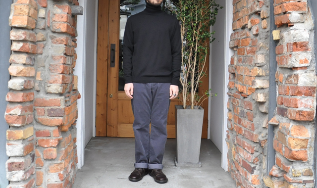 YAECA / 33G cotton cashmere タートルーネック(Men's)