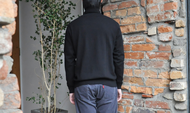 YAECA / 33G cotton cashmere タートルーネック(Men's)