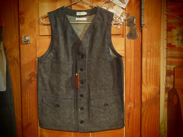 20141227vests (20).JPG