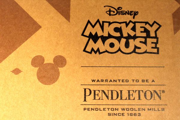 PENDLETON×Disney！！限定ブランケット！！ | JUNKY CLASSICS