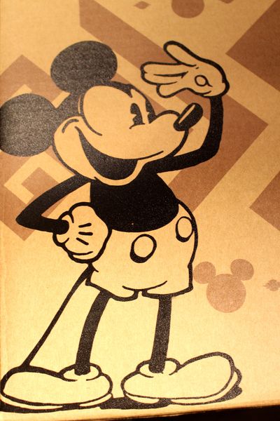 90周年シリアルナンバー限定品 ディズニーミッキー 世界限定1928 90周年シリアルナンバー限定品 ディズニーミッキー 世界限定1928
