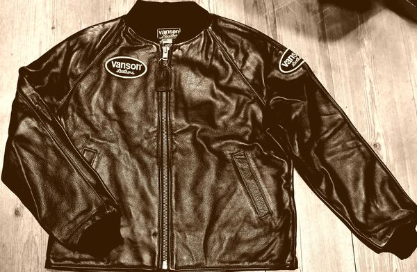初売りの最後を飾るのはコイツだっ!!VANSON 降臨 初売りの最後を飾るのはコイツだっ!!VANSON 降臨