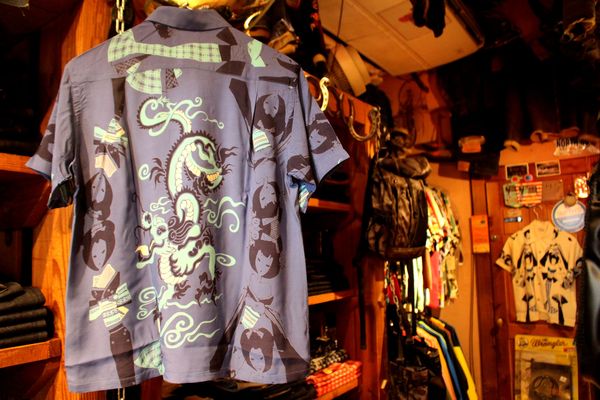 サァラ様★着物 生地 羽織り ショール イタリア デザイナー Kimono 02ばら 紫色：KIMONOMACHI オリジナル 羽織単品