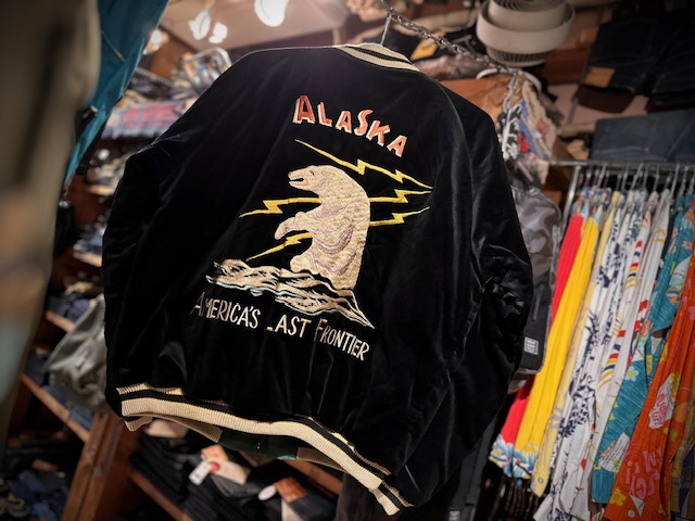 間違いなく名作!!再入荷したアラスカ柄のスカジャン 間違いなく名作!!再入荷したアラスカ柄のスカジャン