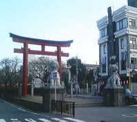 鶴岡八幡宮正面