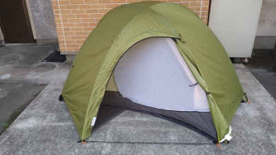 この度のツーリングで使用したのテント「ドマドーム１PLUS」はコレ 