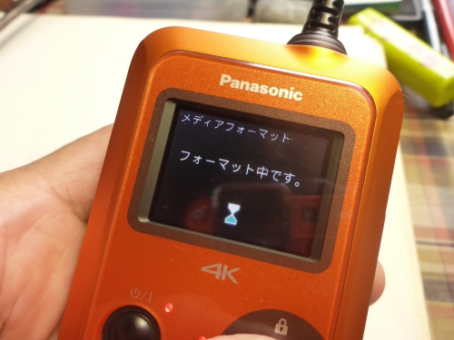 PanasonicのウェアラブルカメラHX-A500