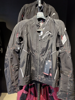K-2399 コンテンドジャケット ブラック 入荷 ：KUSHITANI 熊本店  