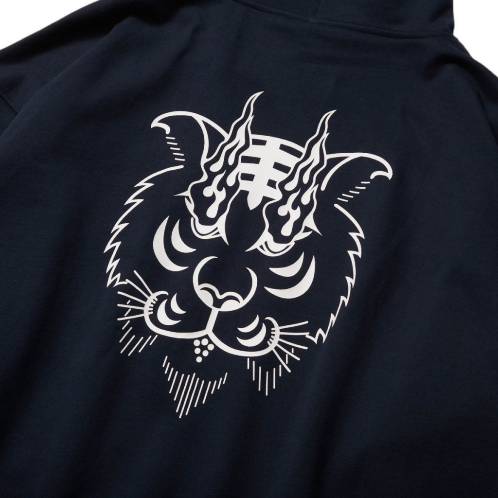 evisen × 高田音楽製作所 Evisen × 高田音楽制作事務所 / TORA EVI LOGO CREW SWEAT- birnest