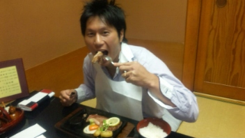 100804_121104_ed.jpg