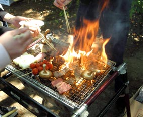 燃える肉達