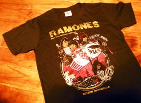 ラモーンズTシャツ