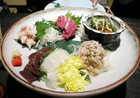 もつ福の刺し盛り5種