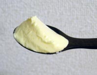 酪農プリン一口目