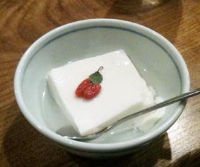 源烹輪の杏仁豆腐