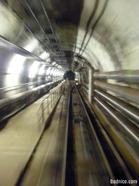 トロッコで上る線路