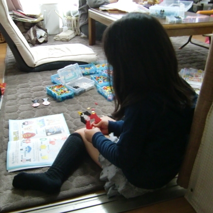 作成中(ひなかざり)
