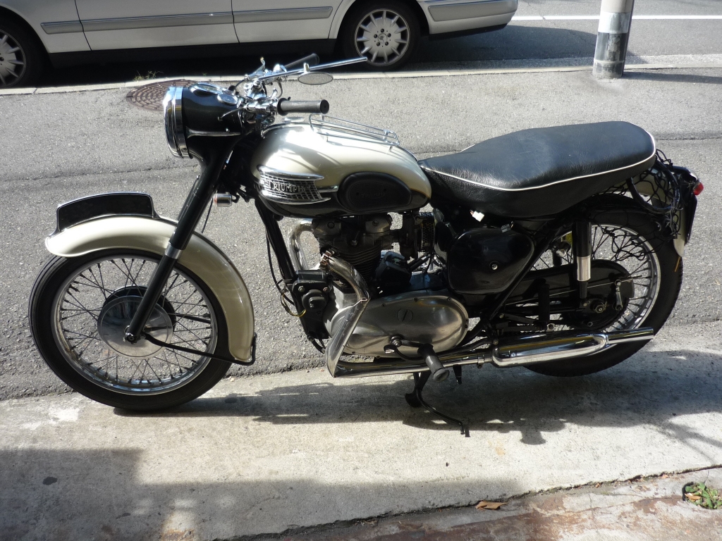 1958 TRIUMPH T110 修理作業報告 オーナー東京都W様 | NUNOBIKI