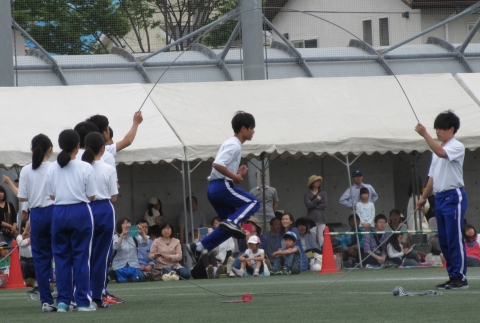 RopeSkipping.jpg