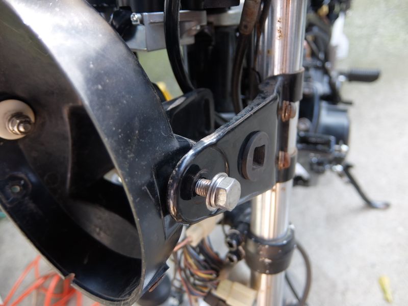 RZ250 ヘッドライトステー交換 | 祭好之隠家 （大国魂神社-くらやみ