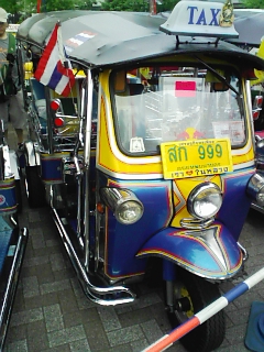tuktuk