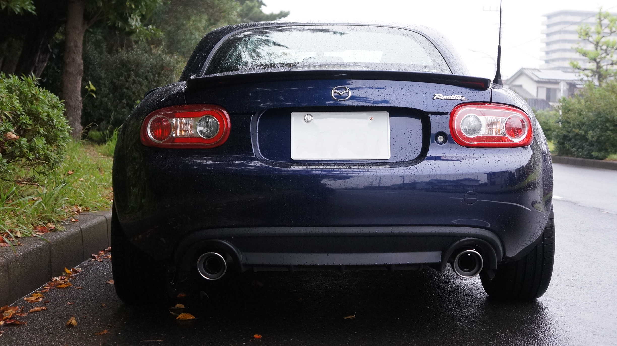□取付レビュー□ ロードスター NC系 マフラーカッター 100mm シルバー 