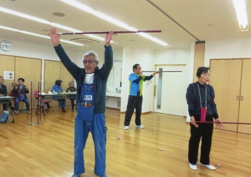 楽しもう吹き矢高円寺支部吹き始め