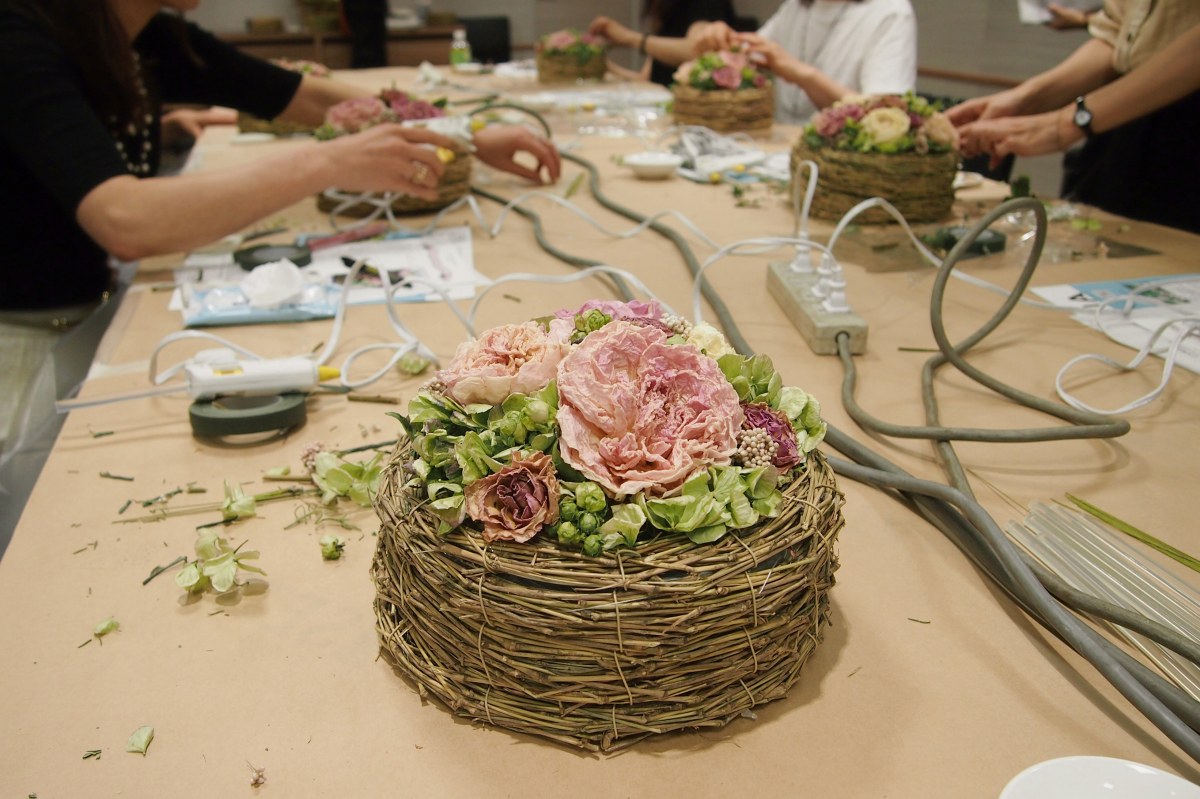 deuxRのアベイユフルールを制作中