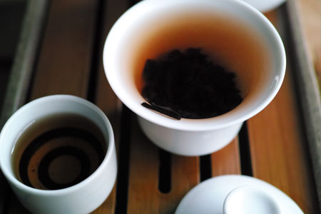 早期紅印春尖散茶プーアル茶