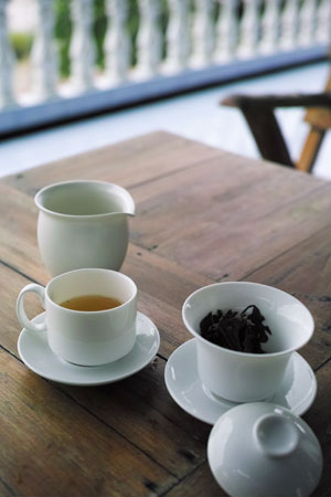巴達章朗青餅2009年プーアル茶