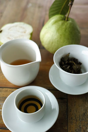 巴達章朗青餅2009年プーアル茶