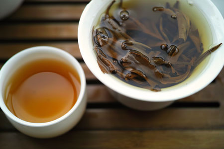南糯山生態紅茶2013年