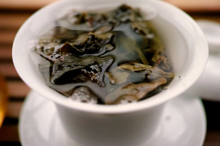 丁家老寨青餅2012年プーアル茶