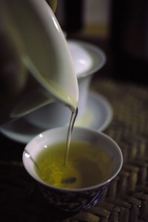 丁家老寨青餅2012年プーアル茶
