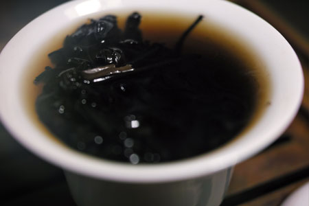 易武老散茶B1960年代プーアル茶