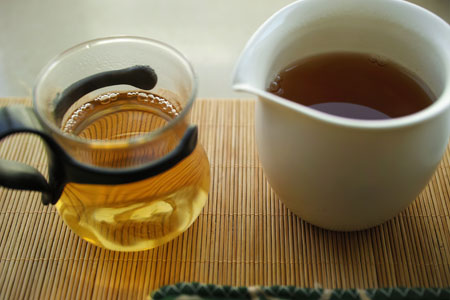 漫撒茶山黄金葉熟餅05年プーアル茶