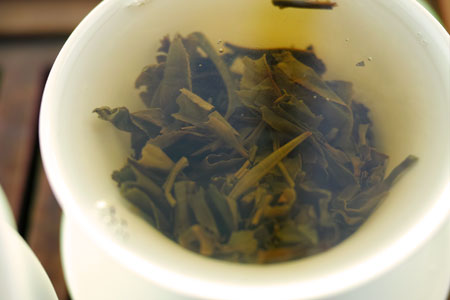 易武春風青餅2011年プーアル茶