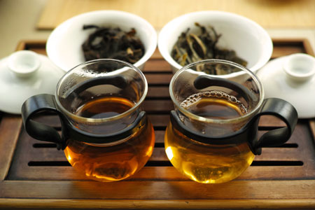 大益大白菜班章青餅02年プーアル茶