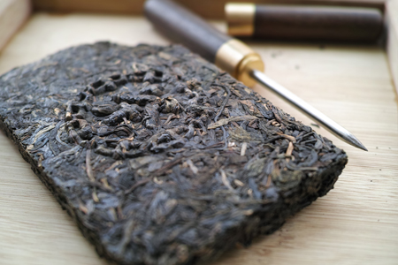 中茶牌65周年青磚03年プーアル茶