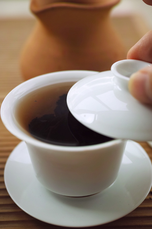 7581荷香茶磚97年プーアル茶
