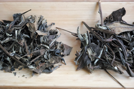 寿眉老茶2003年と政和寿眉老茶1990年代
