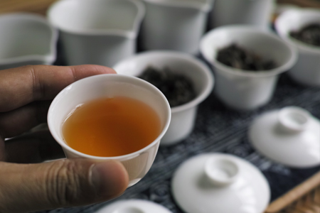 プーアール茶の試飲
