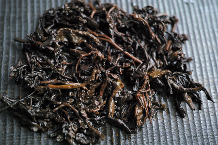巴達山賀松熟茶07年プーアル茶