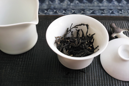 章朗古樹春天散茶2012年プーアル茶