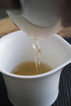 章朗古樹春天散茶2012年プーアル茶