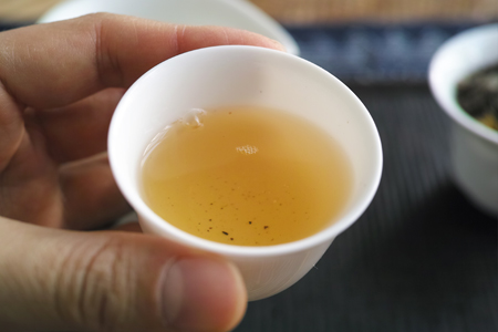 章朗古樹春天散茶2012年プーアル茶