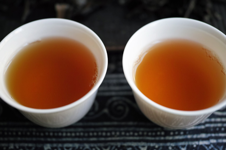 寿眉老茶2003年と政和寿眉老茶90年代