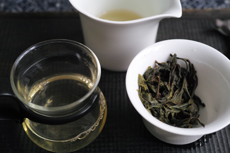 瑶洞古樹散茶2015年